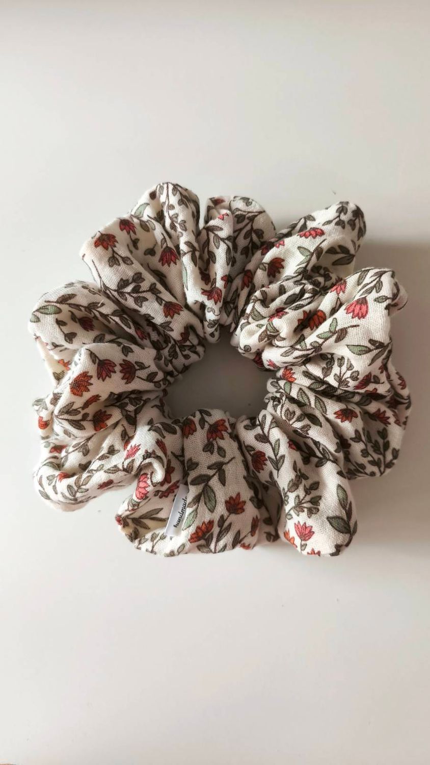 MEGA scrunchie "Old Garden"