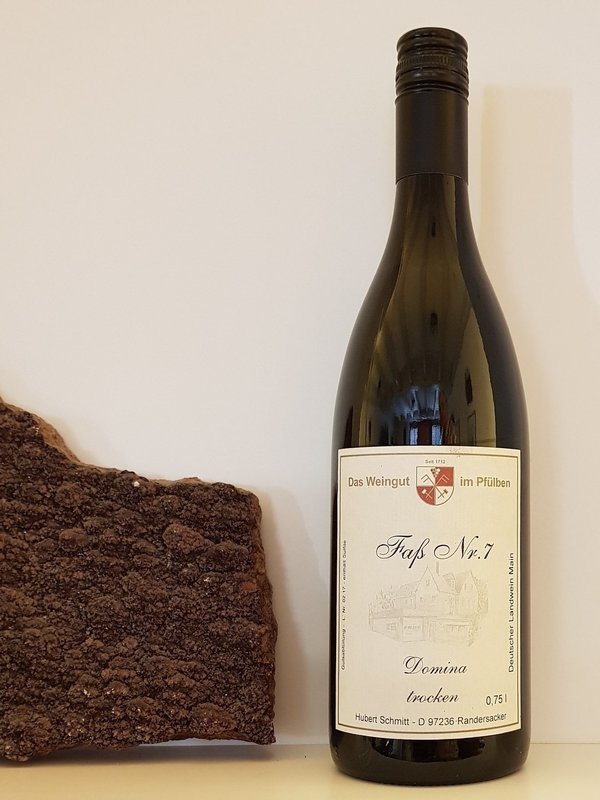 Faß 7 Rotweincuvée Landwein trocken Faß 7 Rotweincuvée Landwein trocken