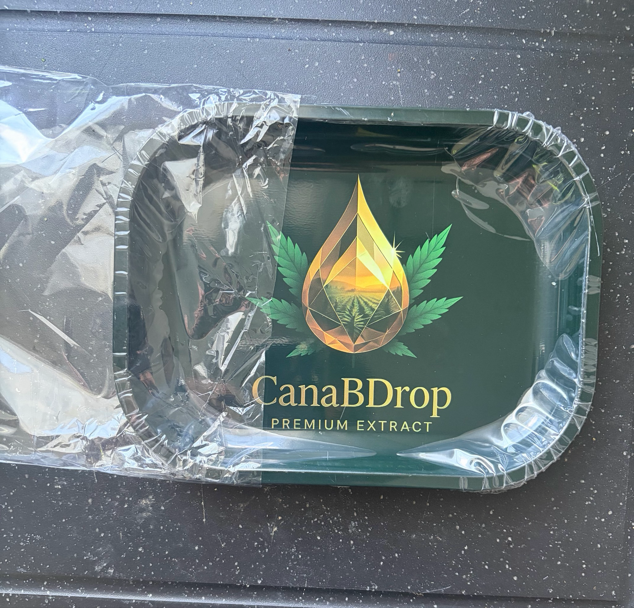 Plateau the Drop (18cm x 24 cm)