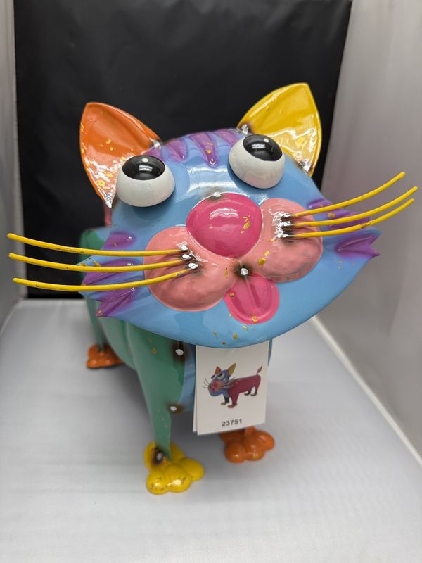 Dimitrin Metal Cat Statue