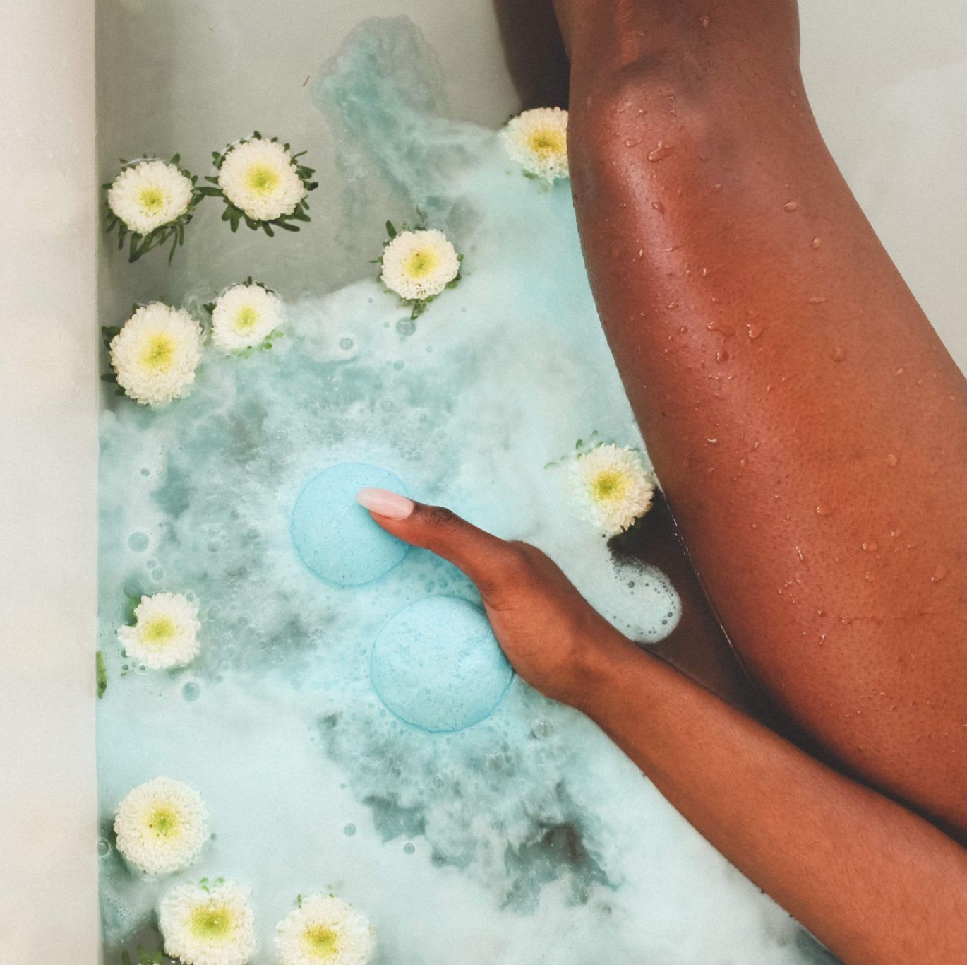 Kush Queen Relax 1:1 CBD &amp; Delta 9 THC Bath Bomb