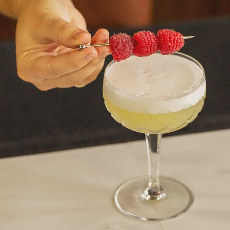 A Bar Above Long and Short Picks (Silver)