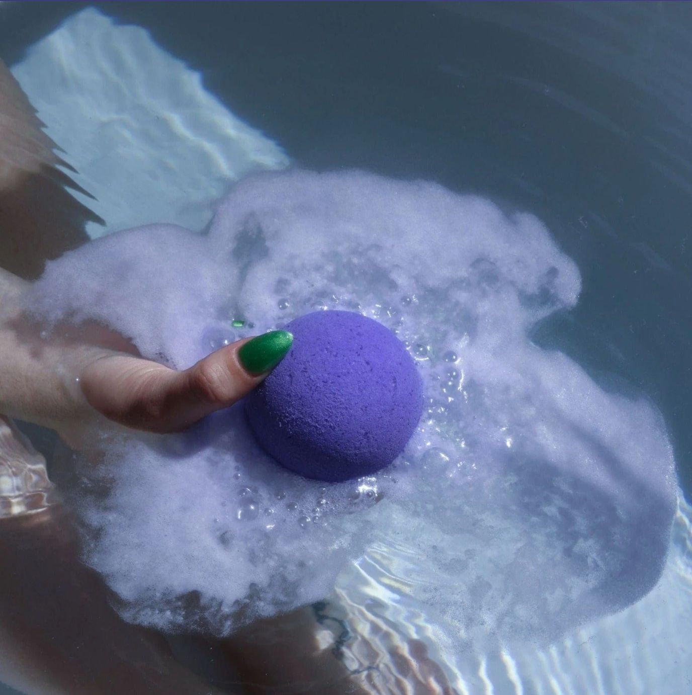 Kush Queen Sleep 1:1 CBD &amp; Delta 9 THC Bath Bomb