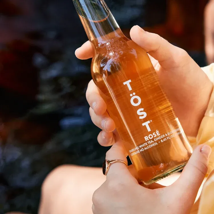 TÖST Rosé Mini