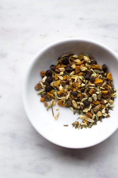 Lake &amp; Oak Turmeric Ginger Tea Blend