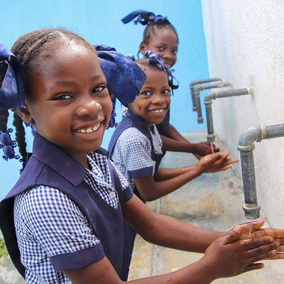 Agua Potable para todos los niños