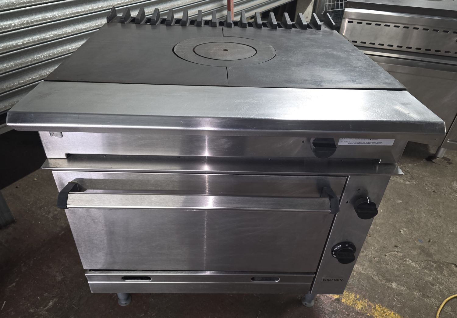 Falcon Chieftain Solid Top Oven Range - Natural Gas