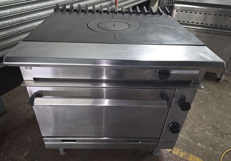 Falcon Chieftain Solid Top Oven Range - Natural Gas