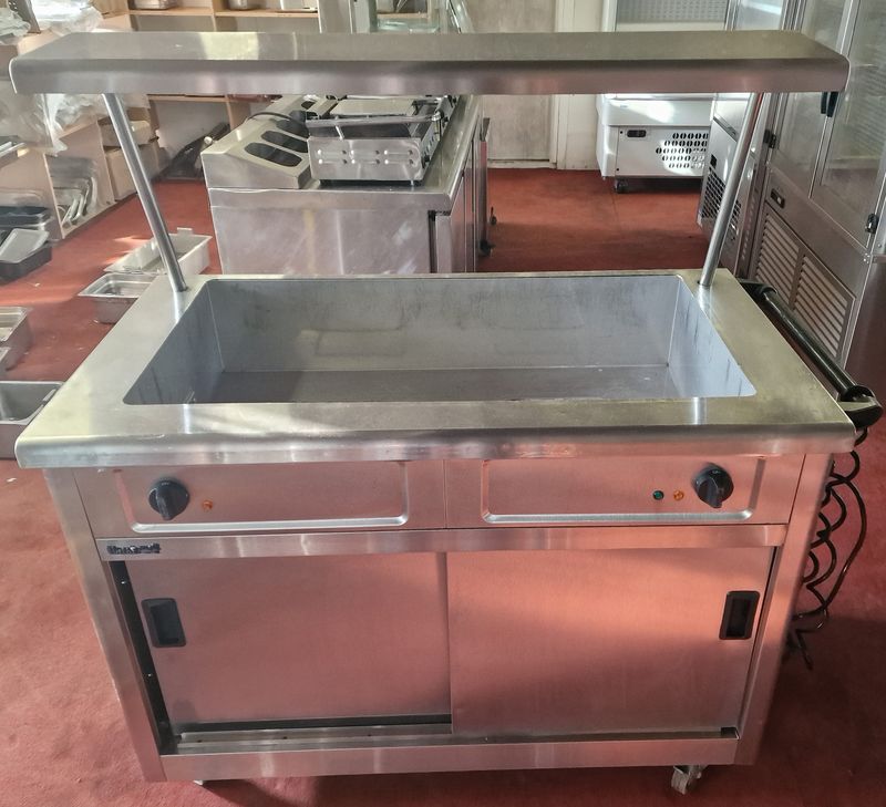 Lincat Hot Cupboard With Wet Bain Marie and gantry