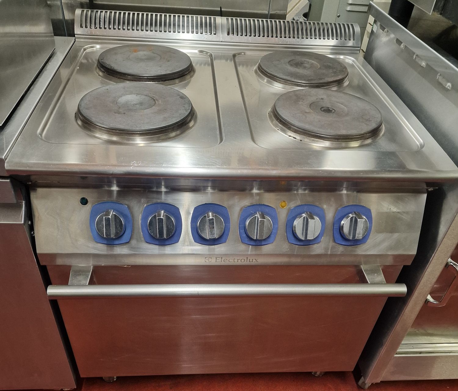 Electrolux 4 Plate Electric Oven range