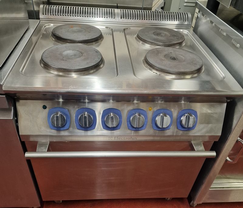 Electrolux 4 Plate Electric Oven range