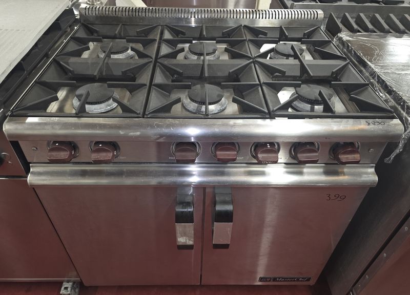 MoorWood Vulcan 6 Burner Oven Range - Natural Gas
