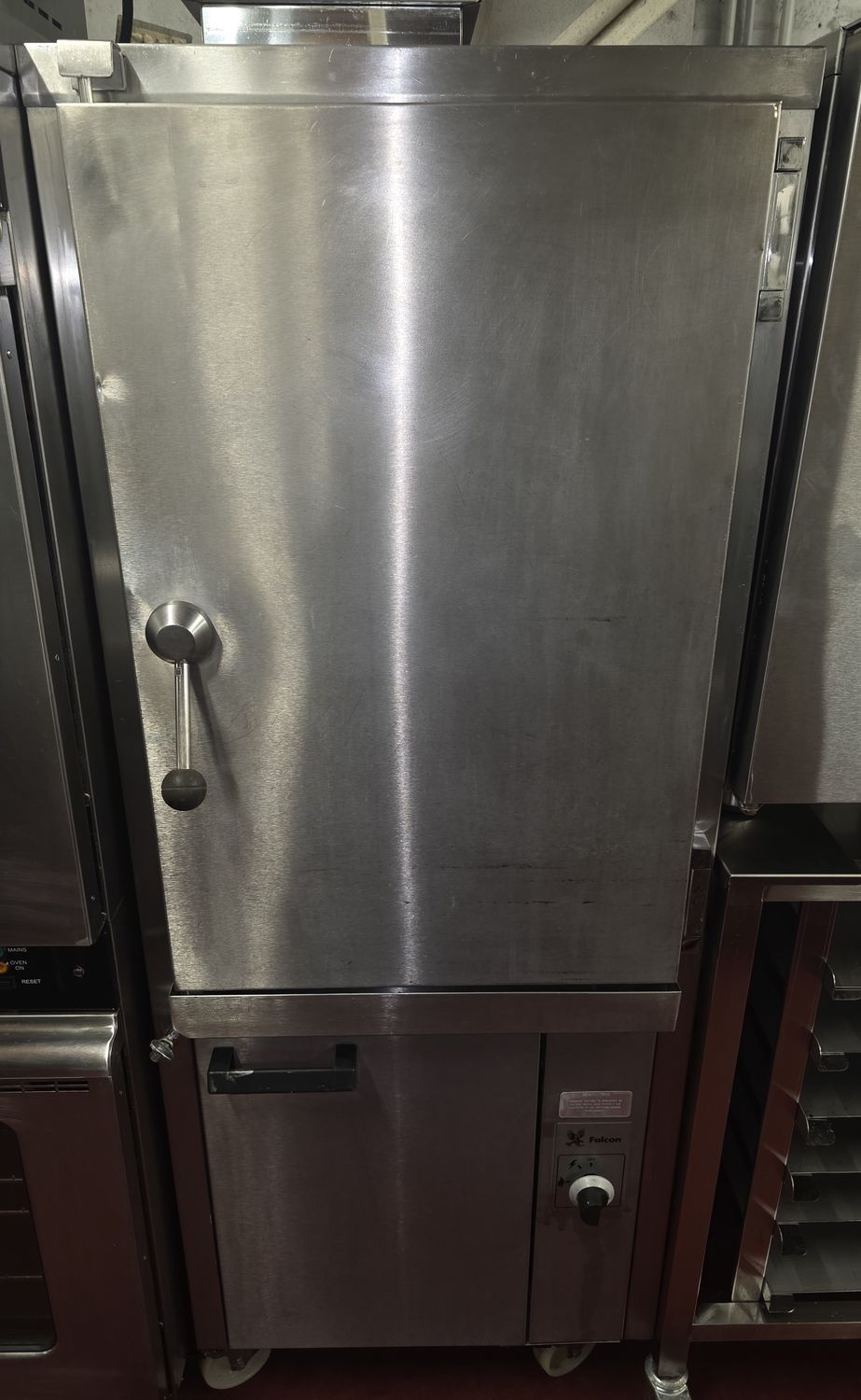 Falcon Gas Atmospheric Steamer Oven, Peri Peri Chicken