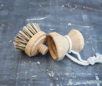 Refillable Sisal and Palm Pot Scrubber