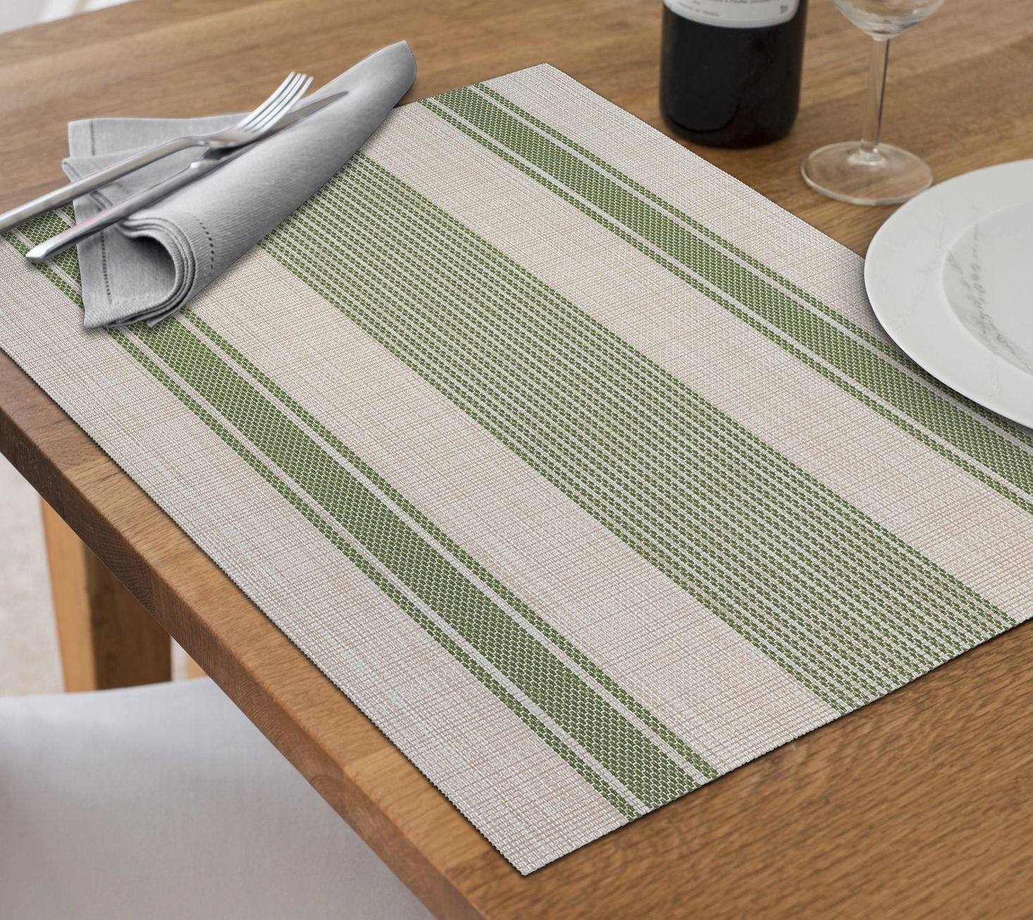 Vinyl Placemat Bistro Stripe Green