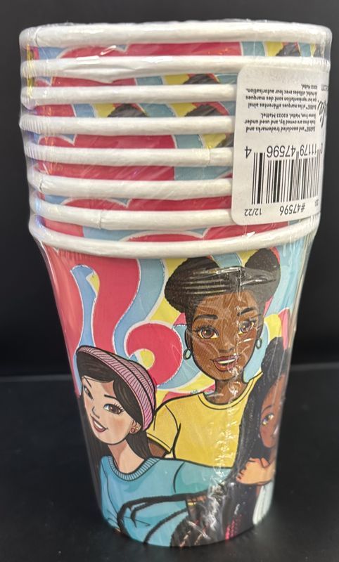 BARBIE PAPER CUPS