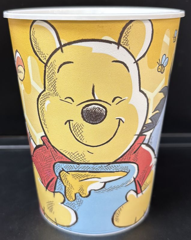 PLASTIC CUP POOH