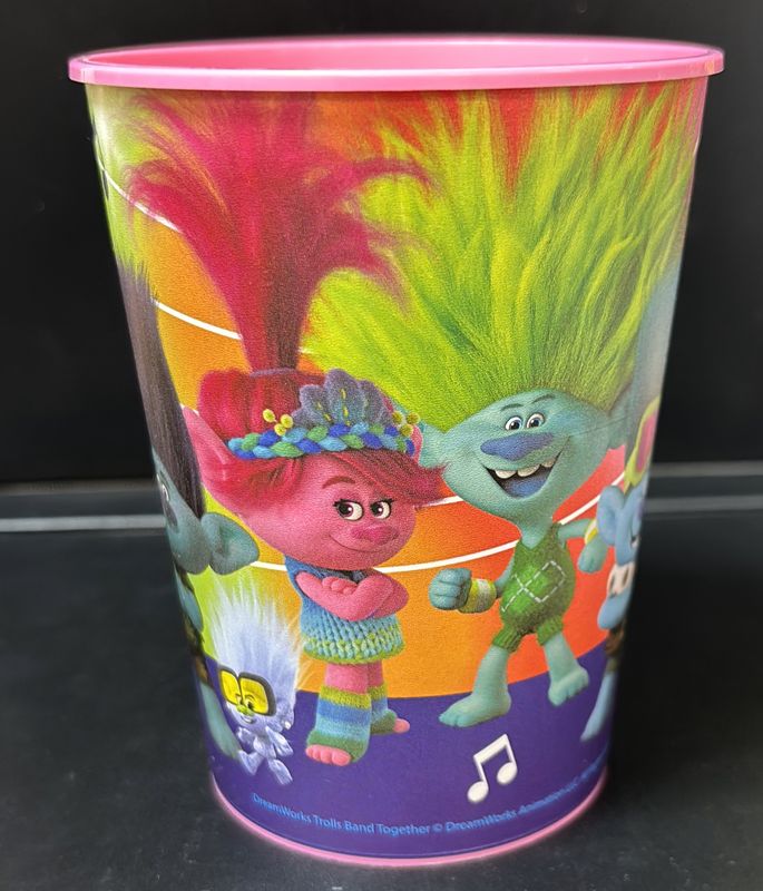TROLLS PLASTIC CUP