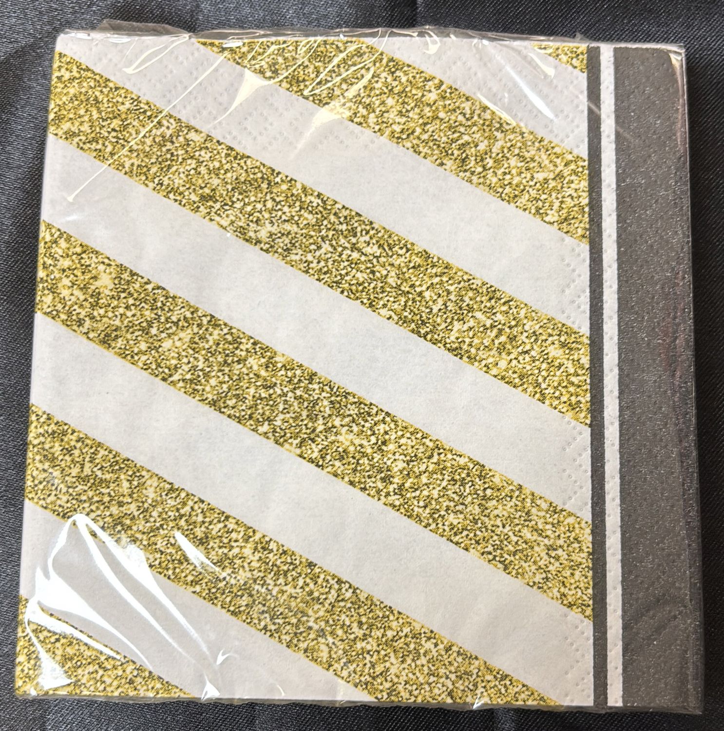 BLACK &amp; GOLD BEVERAGE NAPKIN