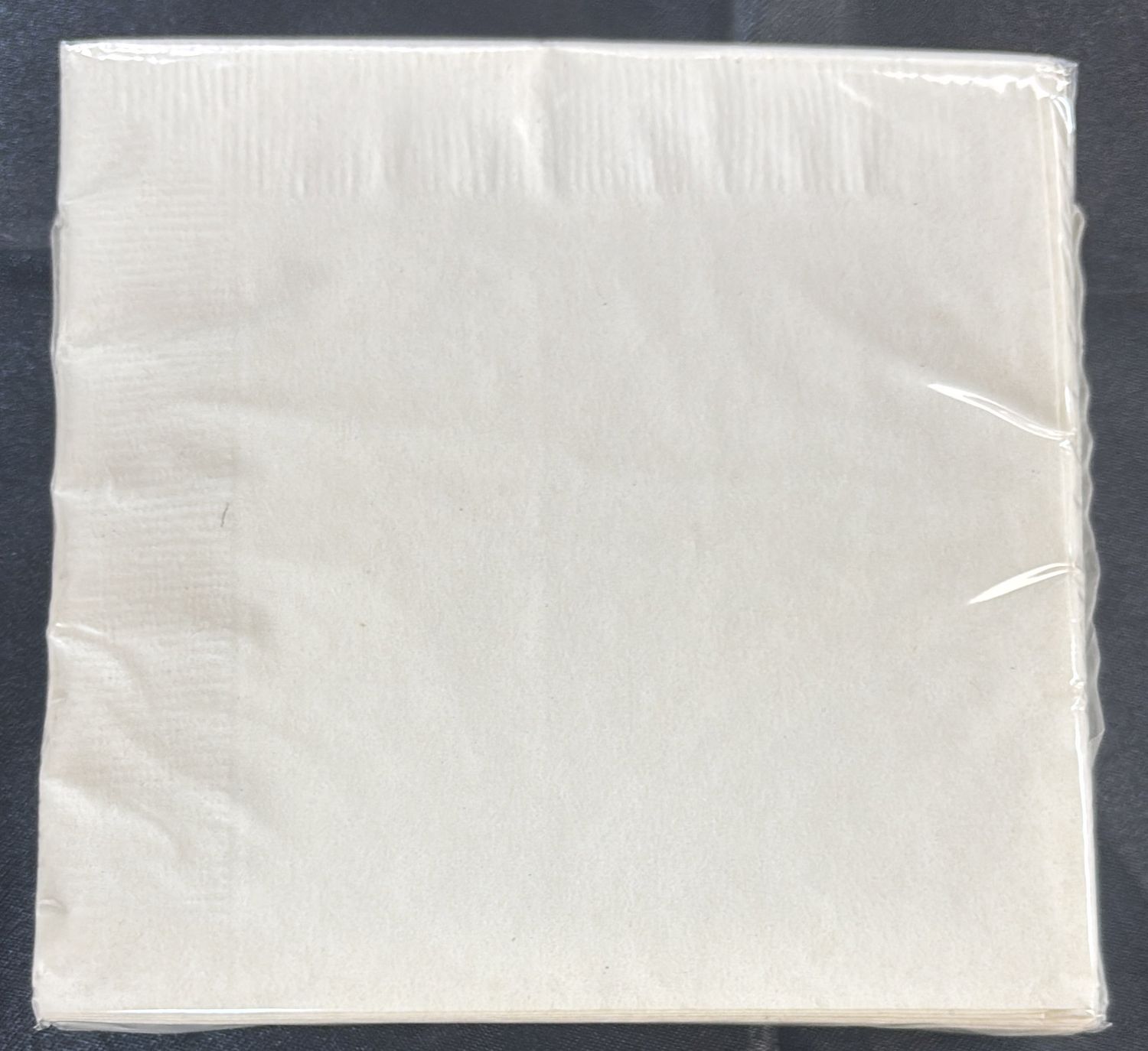 WHITE BEVERAGE NAPKIN