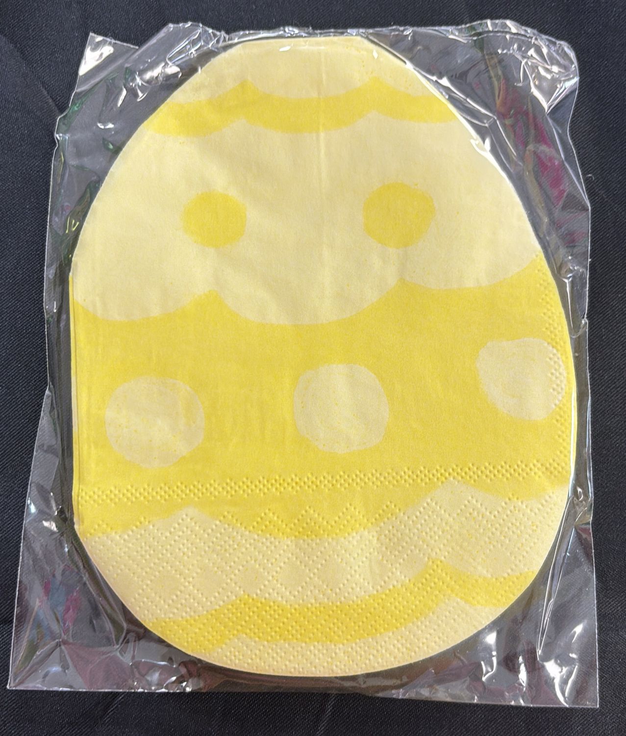 LUNCHEON NAPKIN EASTER EGG