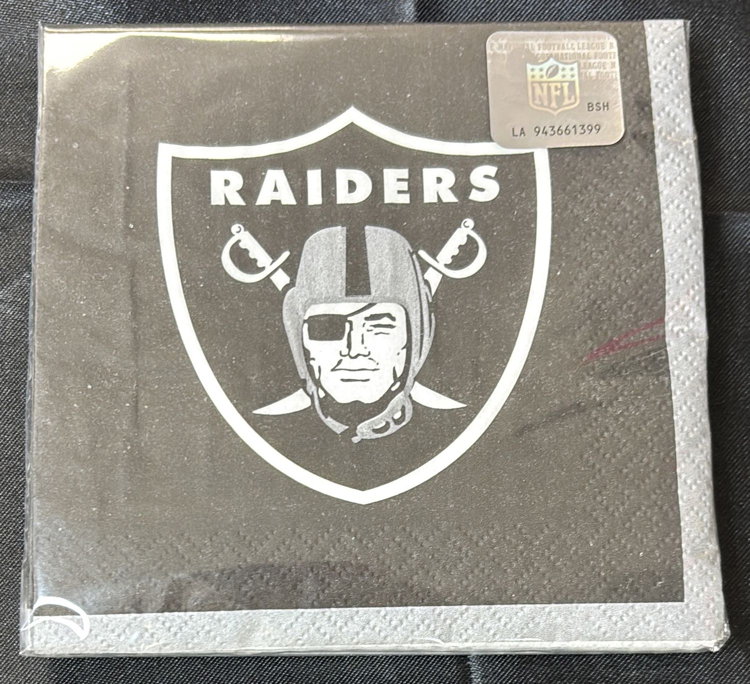 LAS VEGAS RAIDERS NFL BEVERAGE NAPKIN