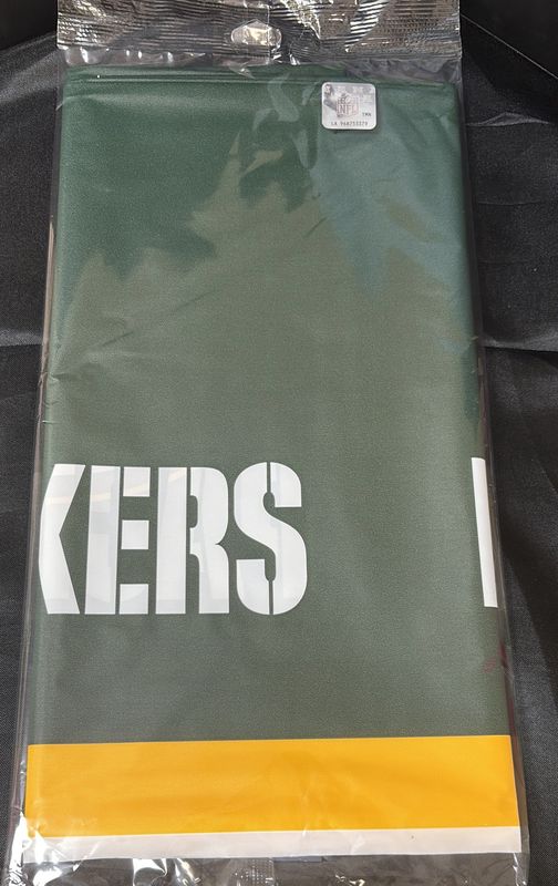 GREEN BAY PACKERS NFL TABLE COVER