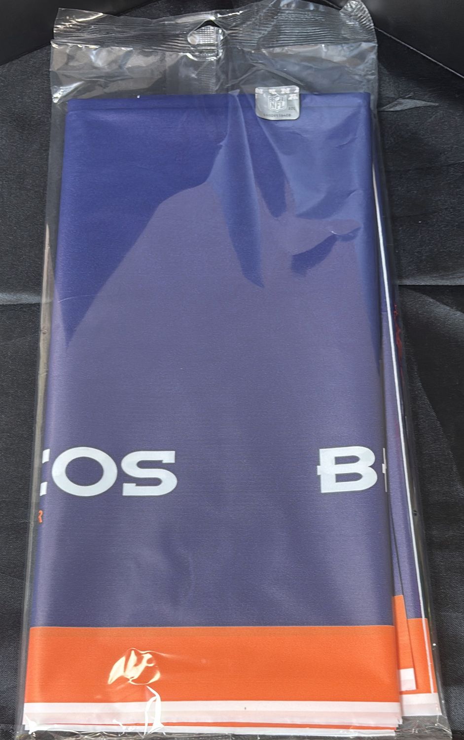 DENVER BRONCOS NFL TABLE COVER