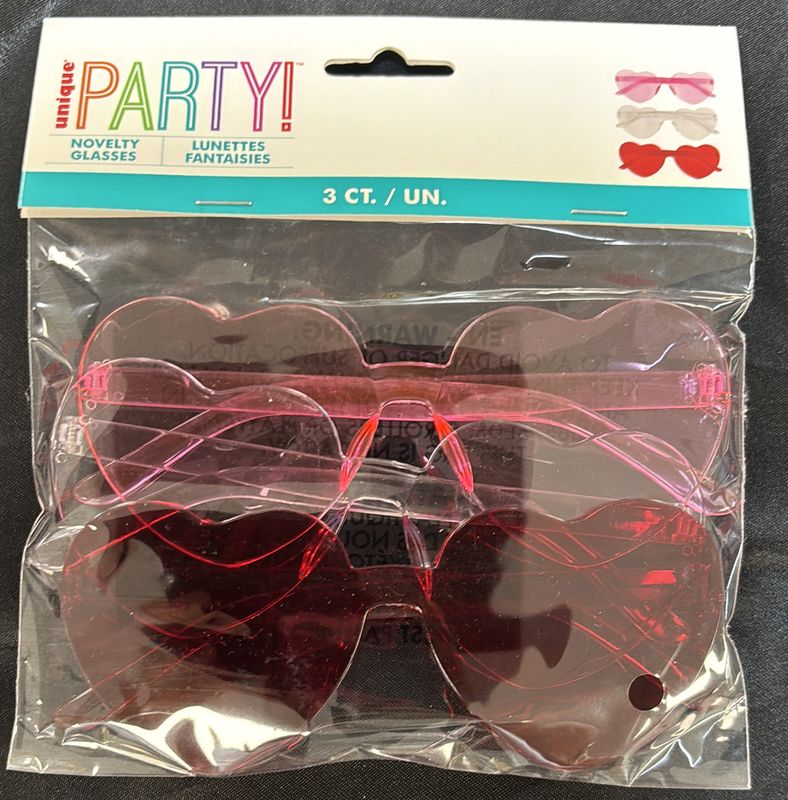 NOVELTY GLASSES HEARTS