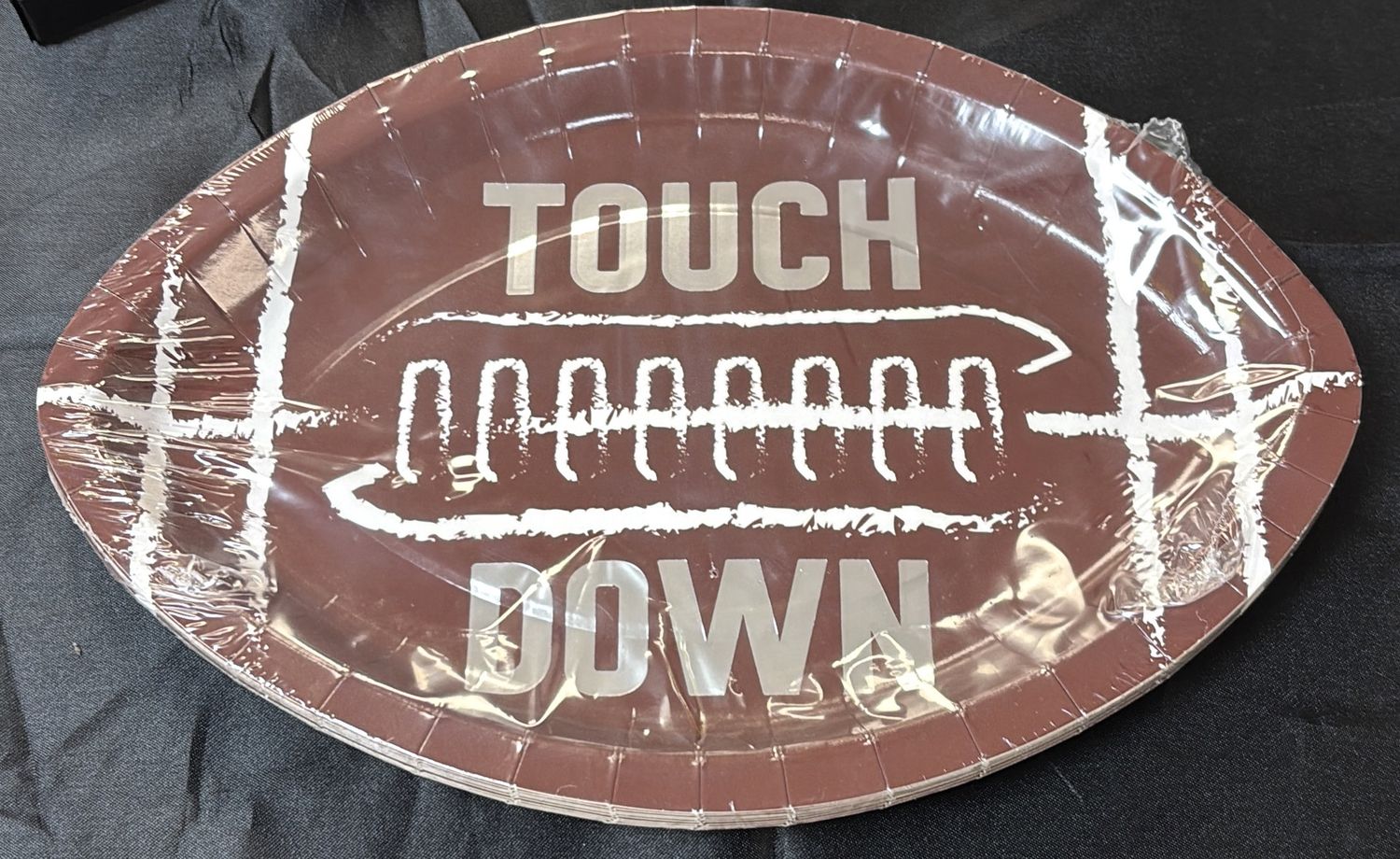 PAPER PLATES FOOTBALL TOSS