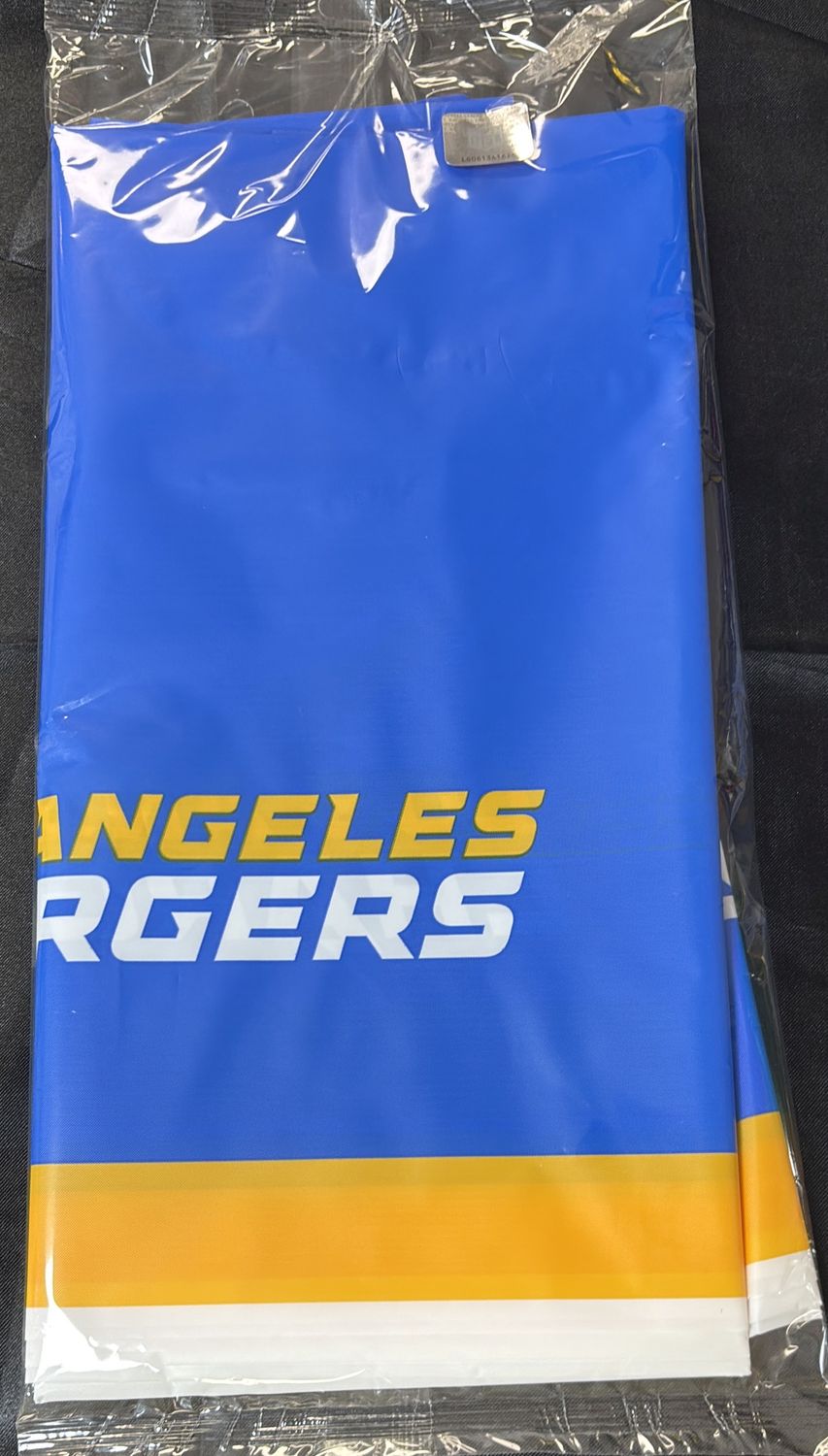 ANGELES CHARGERS NFL TABLE COVER