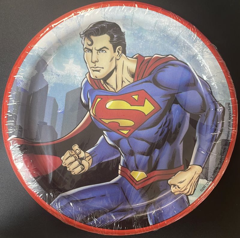 PAPER PLATE SMALL SUPERMAN