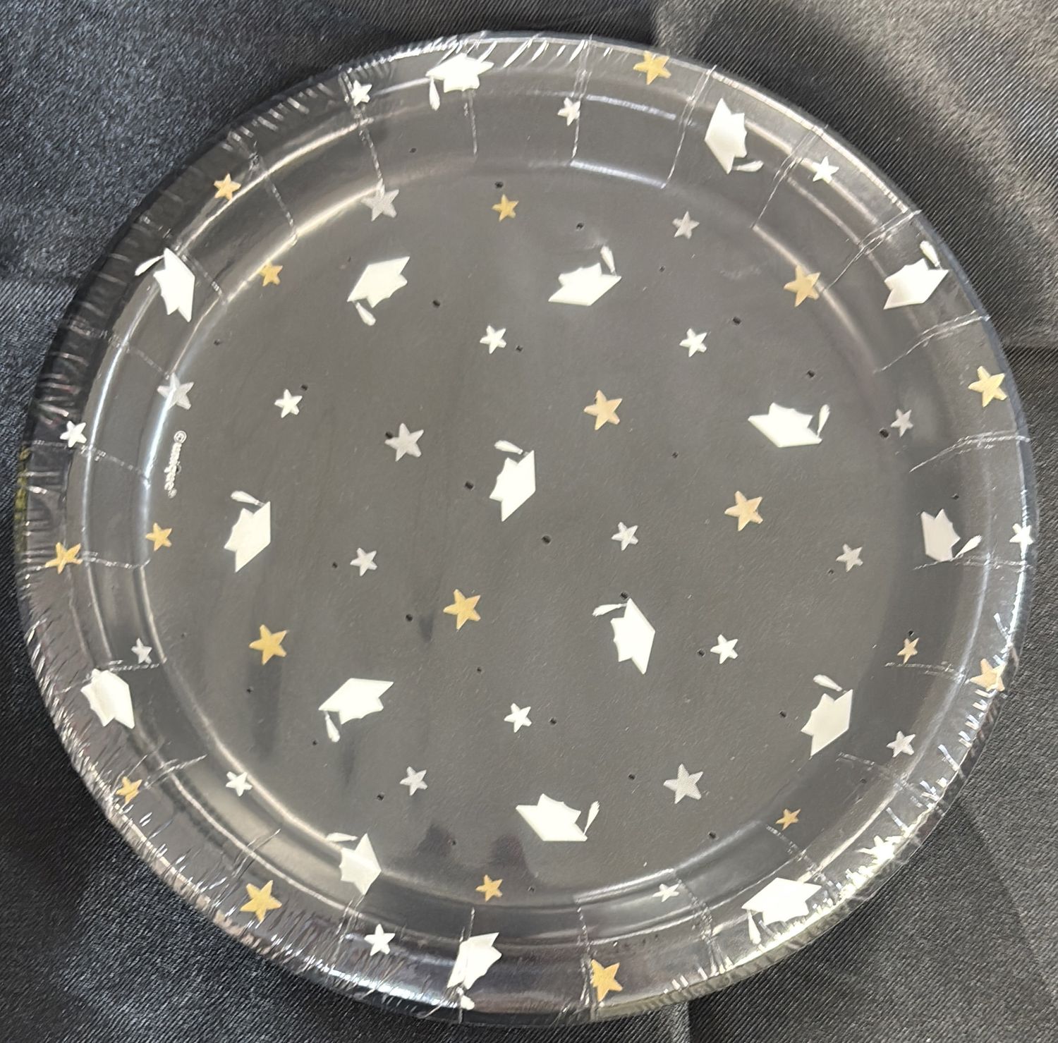 PAPER PLATES SMALL STARS &amp; CAP GRAD