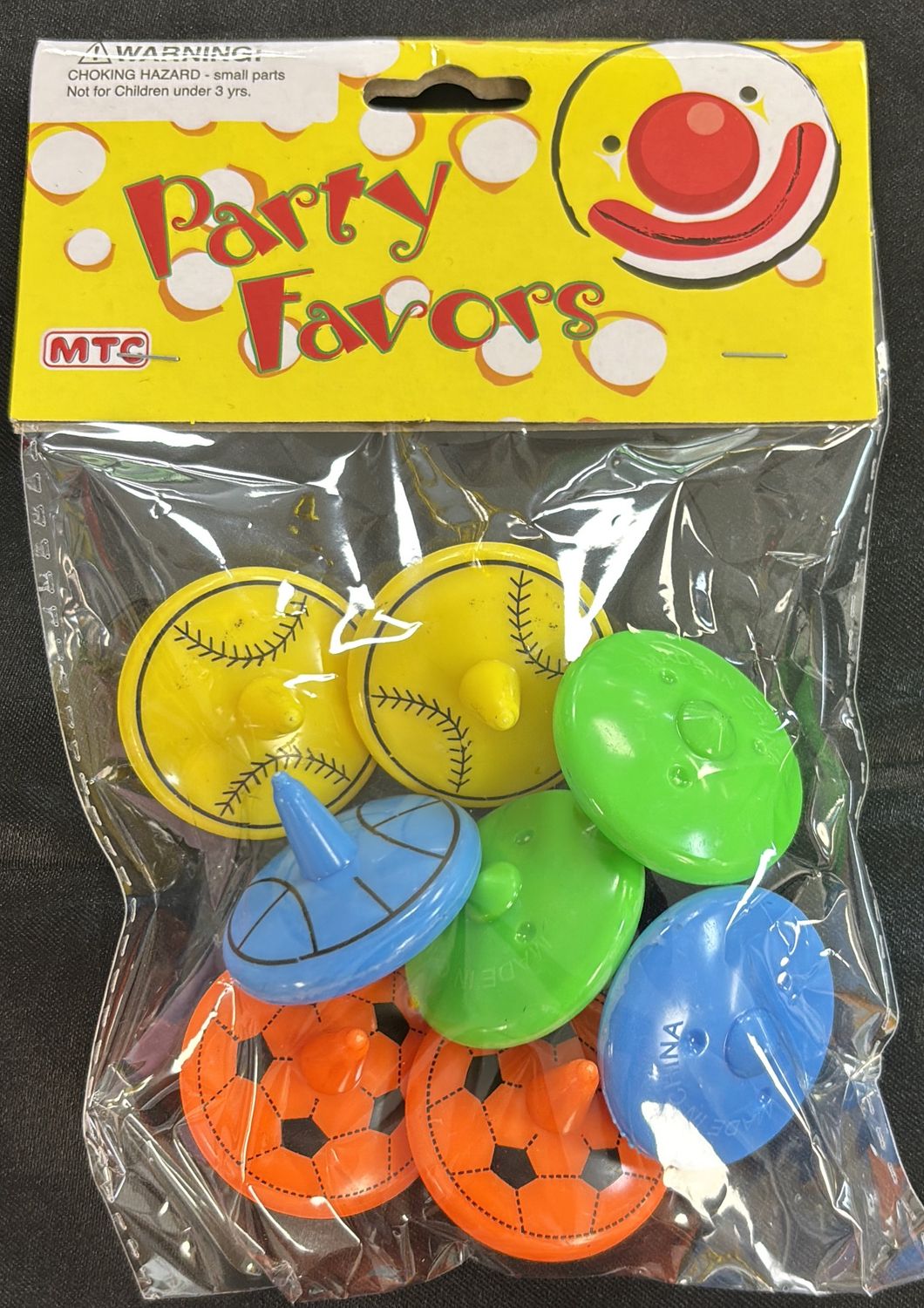PARTY FAVOR SOCCER SWIRLING TOPS