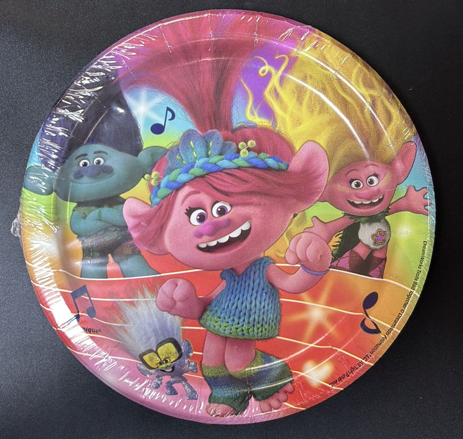 PAPER PLATES SMALL TROLLS