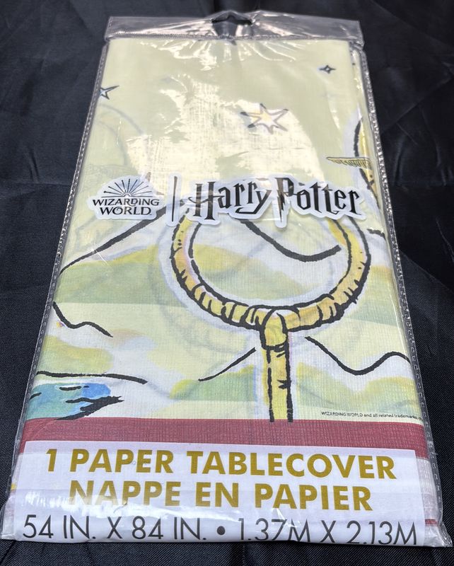 HARRY POTTER PAPER TABLECOVER
