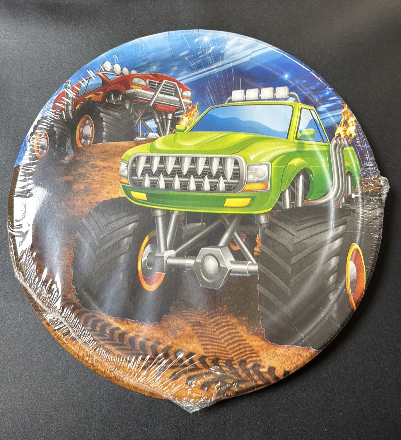 PAPER PLATES SMALL MONSTER TRUCK