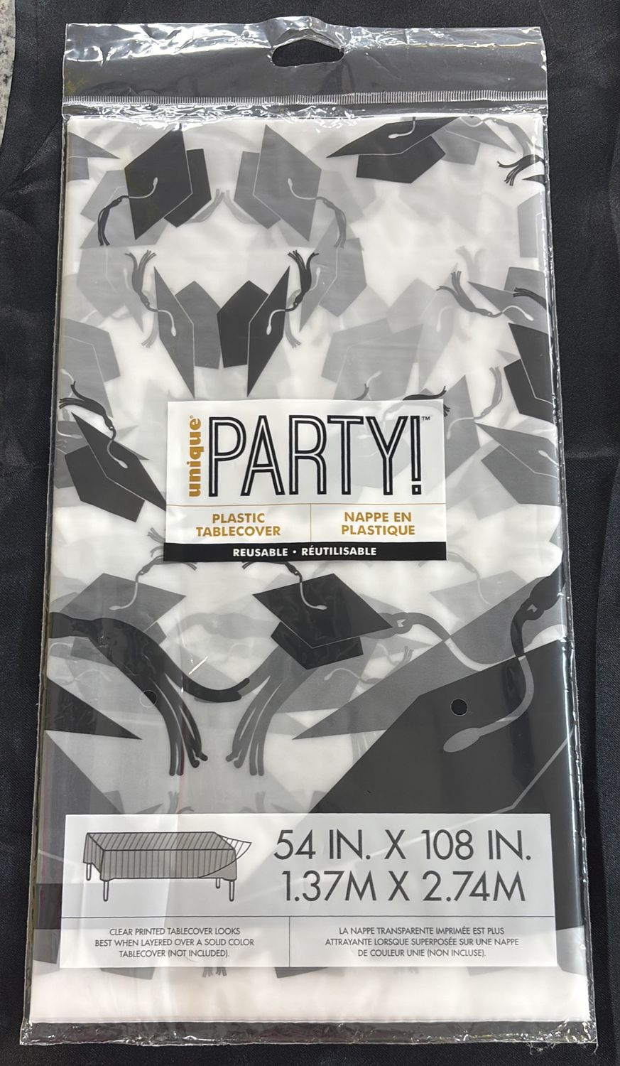 GRAD CAPS CLEAR TABLE COVER