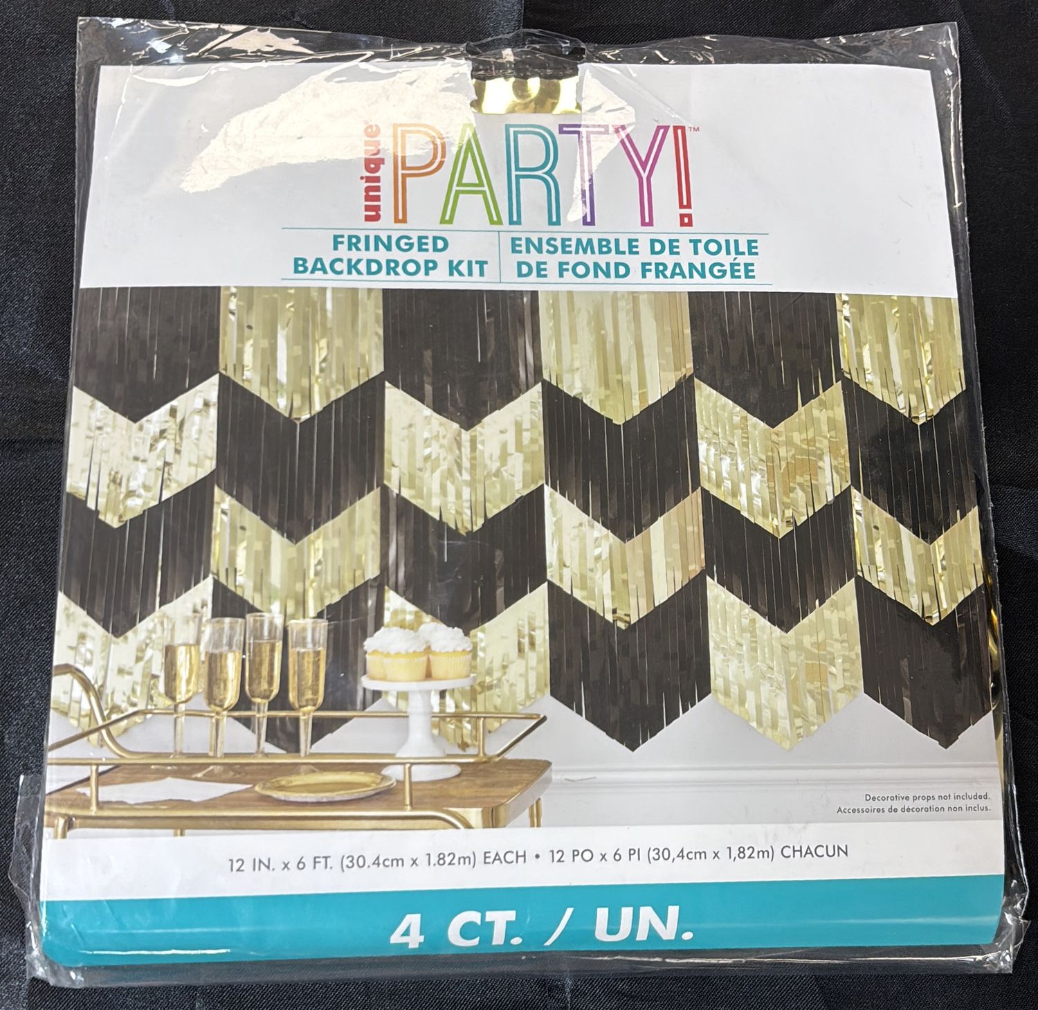 SCALLOPED FRINGE BACKGROUND KIT BLK/GOLD