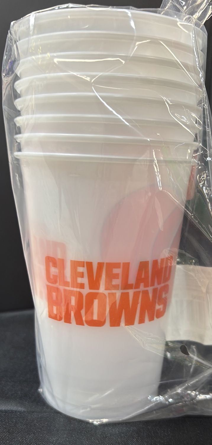 CLEVELAND BROWNS NFL PLASTIC CUPS