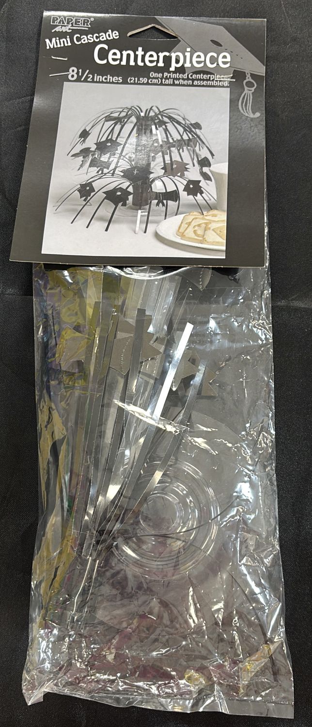 MINI CASCADE CENTERPIECE BLACK GRAD CAPS