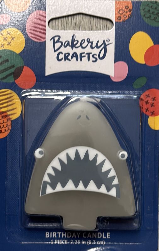 SHARK SHAPED CANDLES