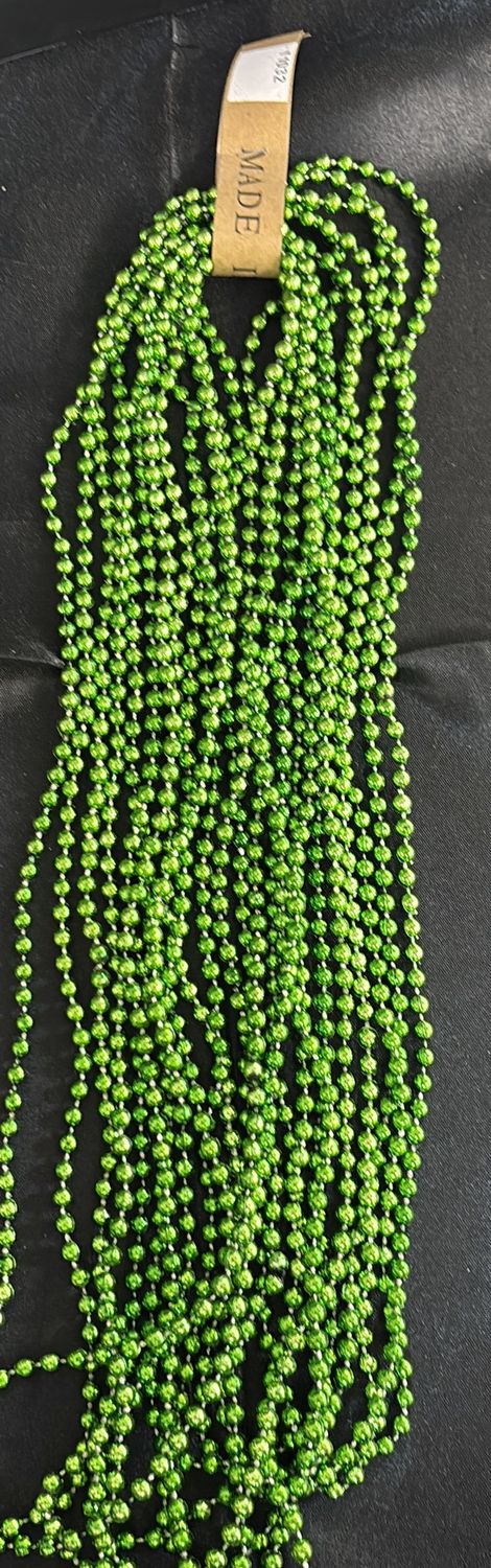 ST. PATRICK'S DAY GREEN NECKLACE 12CT