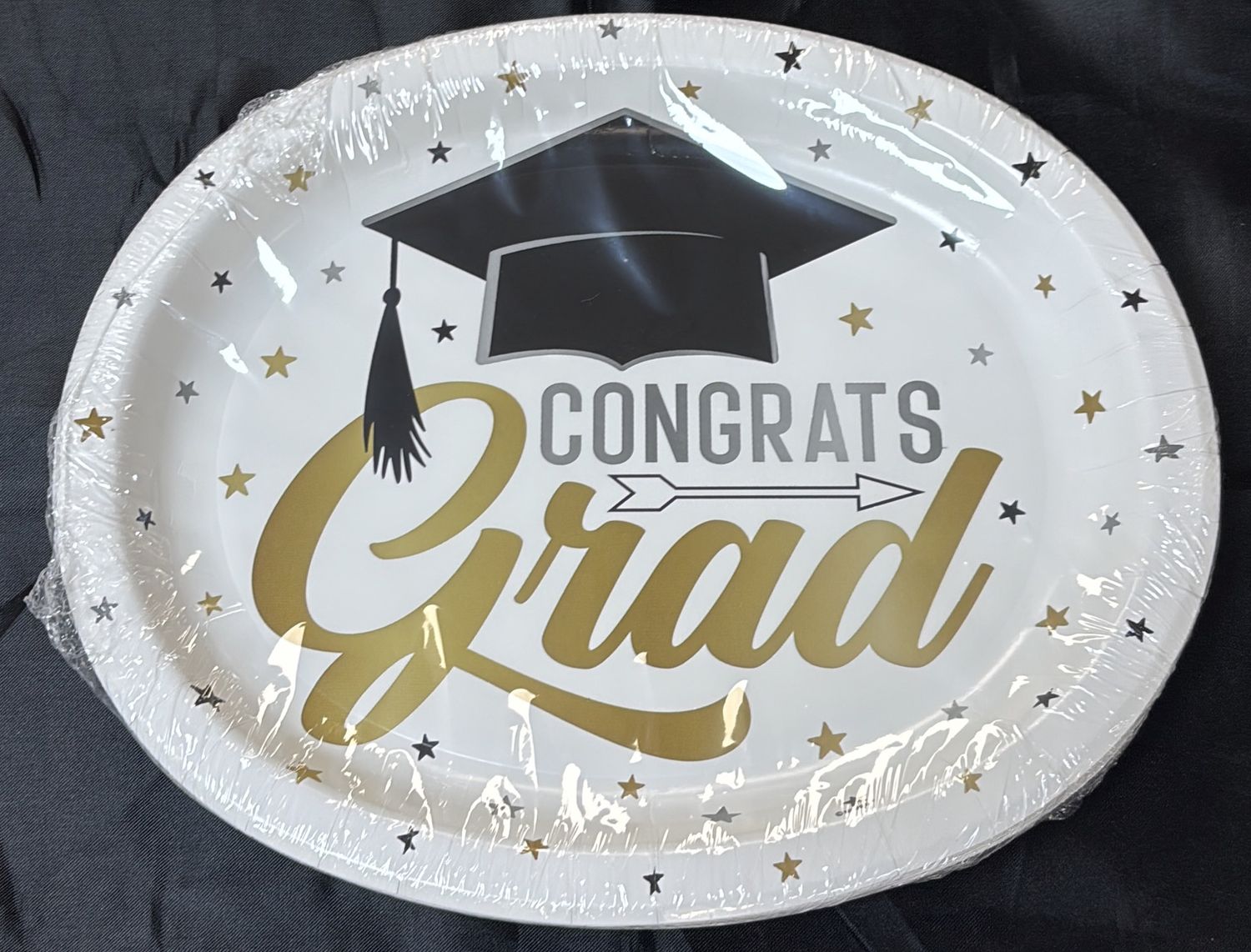 STARS &amp; CAPS GRADUATION OVAL PLATES 8CT