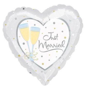 JUMBO HEART JUST MARRIED BALLOON 32"