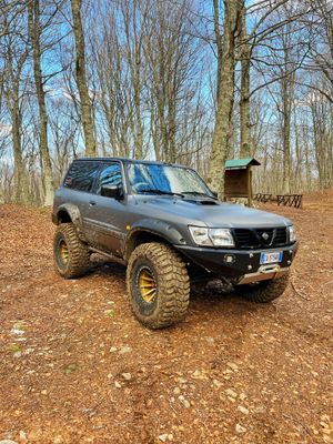 nissan patrol gr y61