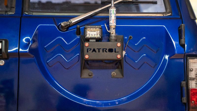Porta antenna nissan patrol gr y60