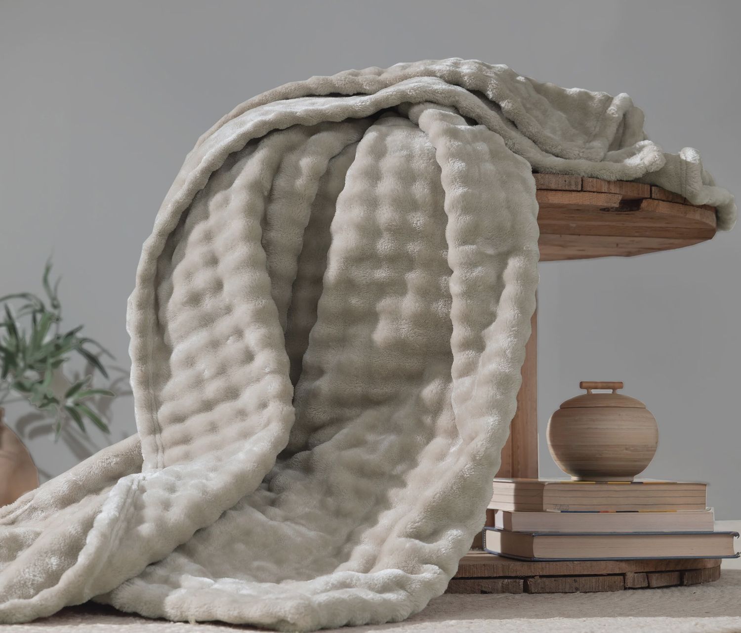 BLERA WELLSOFT TV BLANKET