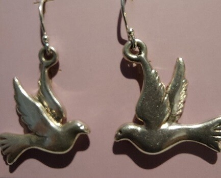 THE MESSAGE OF DOVES earrings