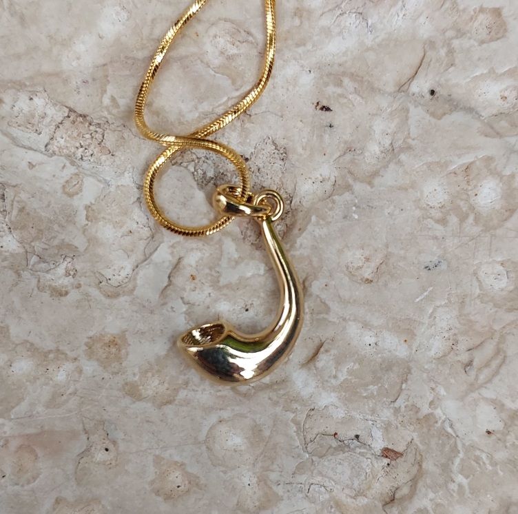 THE GOLDEN SHOFAR